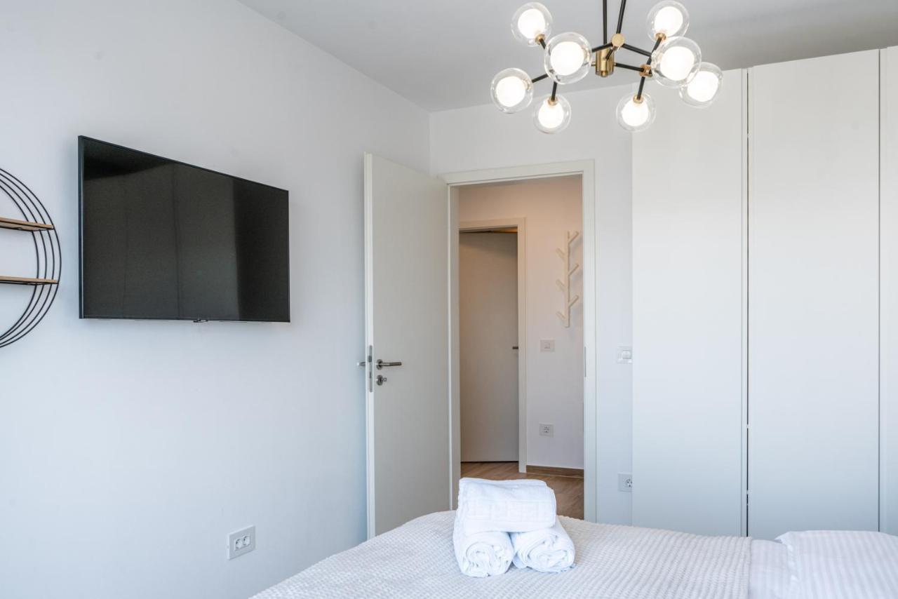 בראשוב Apart B&V 701 Coresi - Luxury Mountain Haven מראה חיצוני תמונה
